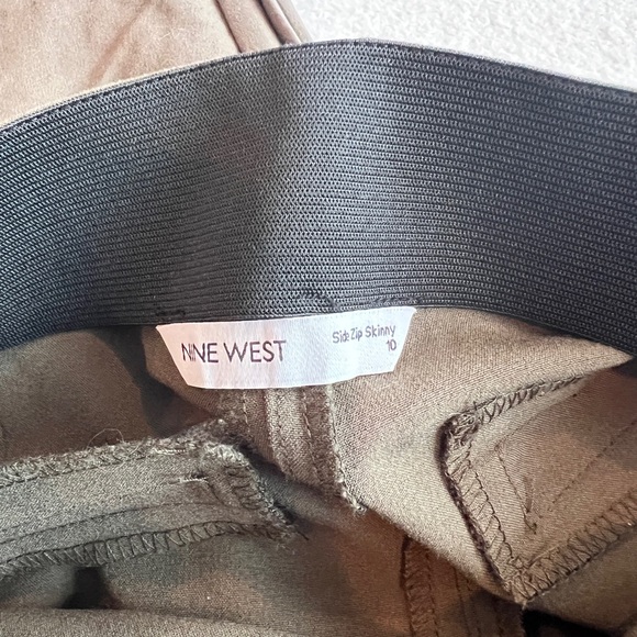 ✿ Nine West - Pants - 10 - Picture 2 of 6